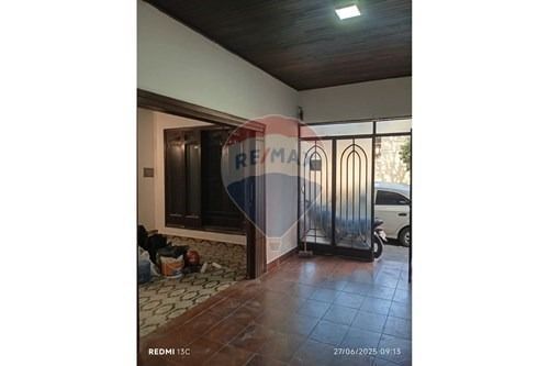 ALQUILO CASA EN EL CENTRO DE ASUNCION