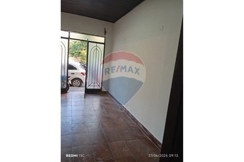 ALQUILO CASA EN EL CENTRO DE ASUNCION