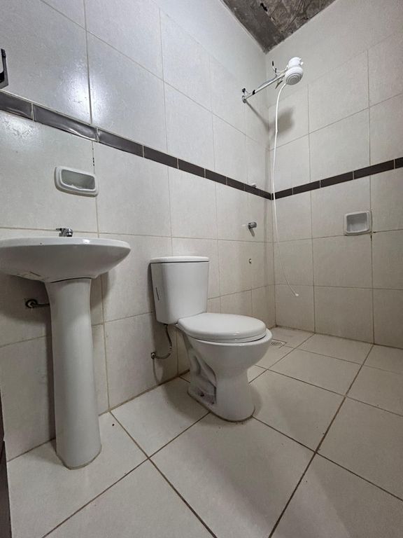 ALQUILO DEPA A CINCO CUADRAS DEL PALACIO DE SANLO. TODO INCLUIDO. NO MIRAMOS INFORMCONF