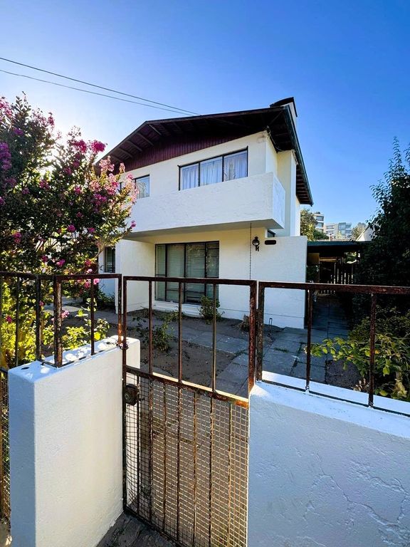 ✅Casa en Pedro de Valdivia 4D2B3E, sector residencial.