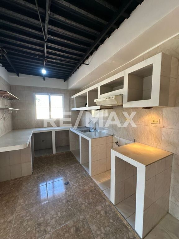 Casa en Venta Los Olivos. Remax Millenium