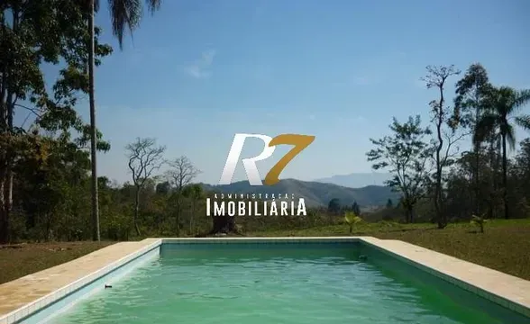 Fazenda/Sítio/Chácara para venda possui 50000 metros quadrados com 6 quartos