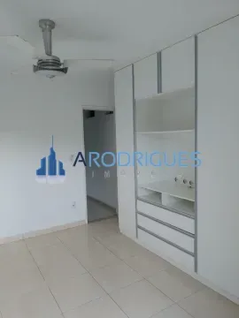 Imperdível oportunidade: Casa à venda em Salvador-BA, no Jardim das Margaridas, com 2 quartos, 2 suí