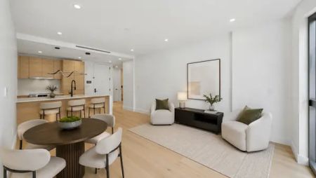 1152 Lafayette Avenue