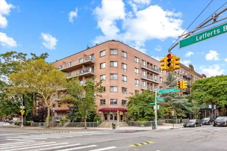 118-82 Metropolitan Avenue