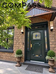 162 Crown Street
