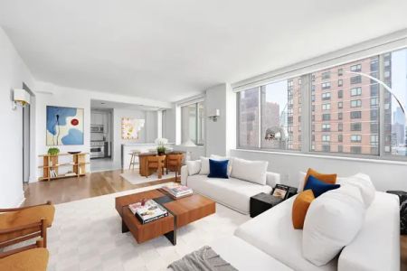 2 Columbus Avenue