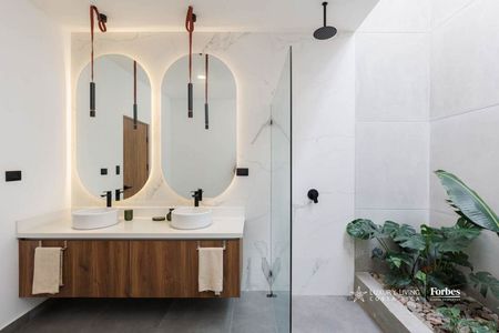  20775D - Residencia moderna en Condominio de 261 m² Guachipelín Foto 1 de 19