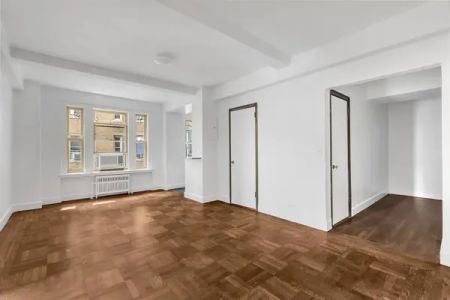 24 Fifth Avenue