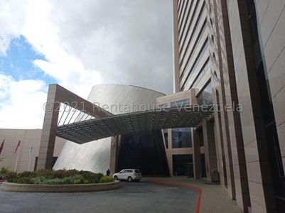 26-8055 Oficina en Venta de 102 m2 en WTC en Mañongo