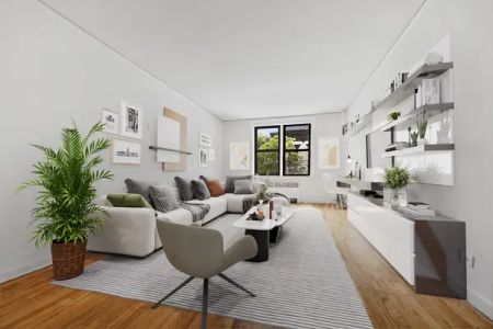 305 West 18th Street