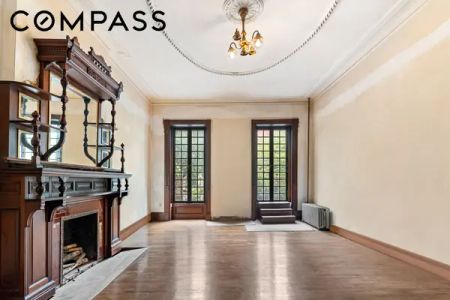 352 West 122nd Street