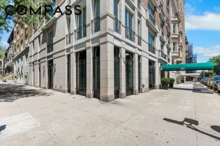 353 Central Park West