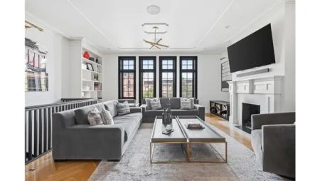 390 9th Street