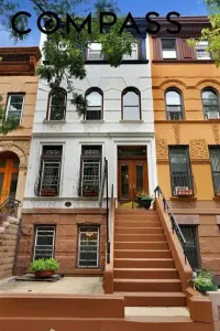 405 Park Place