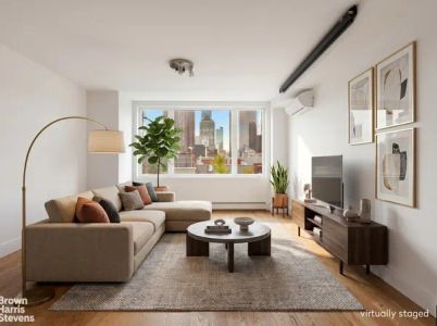 424 West 49th Street