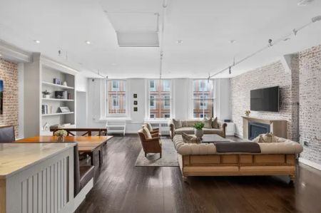 431 West Broadway