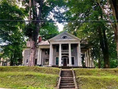 44 S Main St, Salamanca, NY 14779