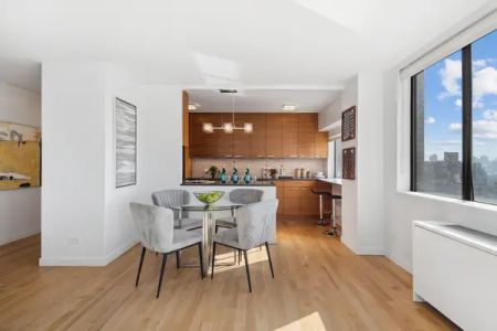 45 West 67th Street