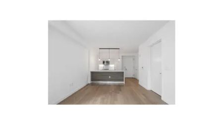 505 West 43rd Street