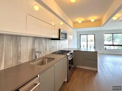56 Vernon Avenue