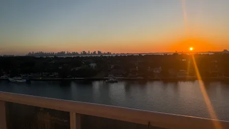 5880 Collins Ave APT 1104, Miami Beach, FL 33140