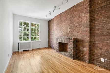 61 West 85th Street