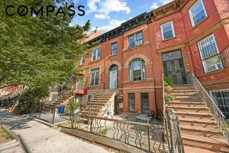 638 Halsey Street