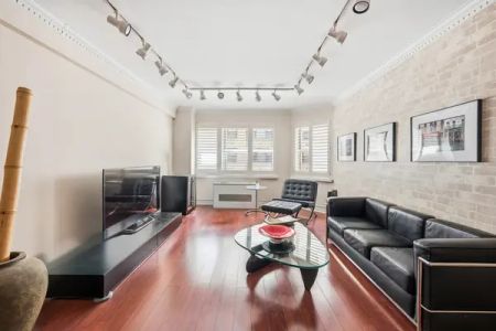 80 Park Avenue