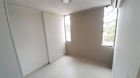 𝗔𝗟𝗤𝗨𝗜𝗟𝗢 𝗗𝗘𝗣𝗔𝗥𝗧𝗔𝗠𝗘𝗡𝗧𝗢 𝗗𝗘 𝟮 𝗗𝗢𝗥𝗠𝗜𝗧𝗢𝗥𝗜𝗢𝗦 𝗘𝗡 𝗖𝗢𝗡𝗗𝗢𝗠𝗜𝗡𝗜𝗢 𝗜𝗡𝗦𝗜𝗚𝗡𝗜𝗔 𝗧𝗘𝗥𝗥𝗔 - 𝗟𝗨𝗤𝗨𝗘 Foto 4 de 7