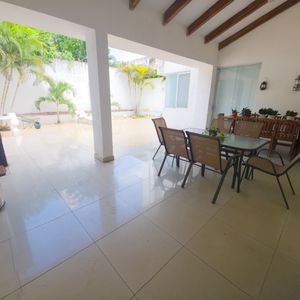 𝗘𝗻 𝗲𝗹 𝗰𝗼𝗿𝗮𝘇𝗼́𝗻 𝗱𝗲 𝗘𝗾𝘂𝗶𝗽𝗲𝘁𝗿𝗼𝗹, 𝘁𝘂 𝗵𝗼𝗴𝗮𝗿 𝗱𝗲 𝗹𝘂𝗷𝗼 𝘁𝗲 𝗲𝘀𝗽𝗲𝗿𝗮❗ Picture 7 of 7