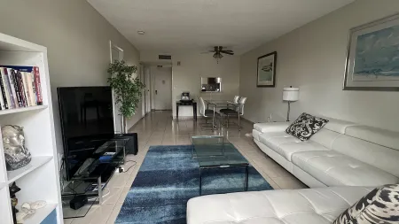 950 Euclid Ave APT 210, Miami Beach, FL 33139