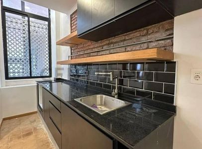 A Estrenar! - 2 Dorm., Patio Exclusivo - m de Rambla Acepta Banco