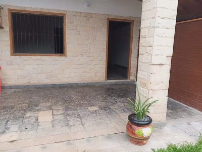 ALQUIILO CHALET EN VILLA ELISA CENTRO