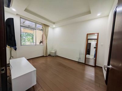 Alquila apartamento en River Park, Santa Ana