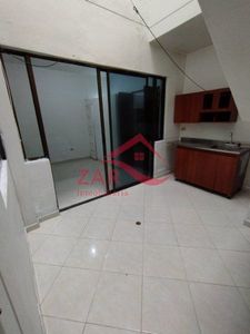 Alquila el Apartaestudio Ideal en Medellín: Ubicado en Simón Bolívar, con 25 m², Closet, Baño, Colegios, Centros Comerciales y Transporte Público Cerc