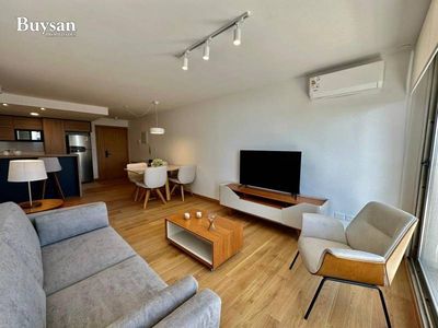 Alquiler Apartamento 1 dormitorios a estrenar con muebles al frente en 21 de Setiembre en Punta Carr Imagem 2 de 29