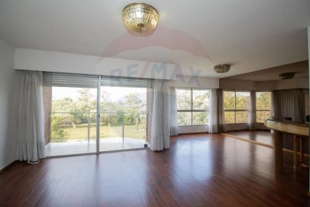ALQUILER APARTAMENTO 3 DORM COCHERA PARQUE BATLLE