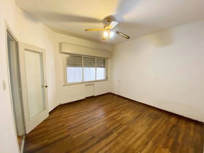 Alquiler - Apartamento con dos dormitorios en el Centro - Andes y Colonia