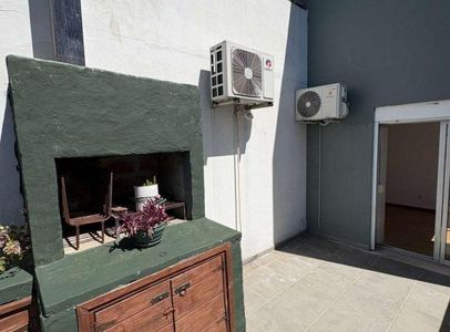 Alquiler Apto 2 Dorm + Cochera + Terraza en Aguada Foto 1 de 8