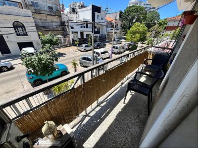 Alquiler Casa de Altos Punta Carretas 3 Dormitorios con terraza con parrillero