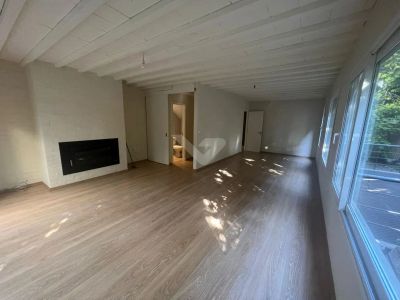 Alquiler casa en Carrasco Sur 3 dormitorios. Parrillero. Jardin. Seguridad