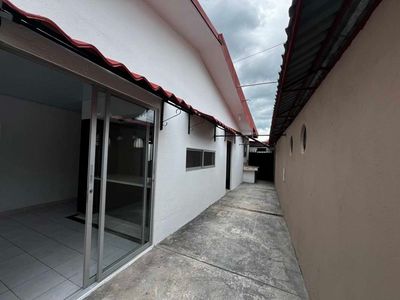  Alquiler casa San Francisco Heredia, 1 planta, independiente