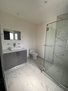  Alquiler de amplio apartamento en Santa Ana, junto a Pista 27.