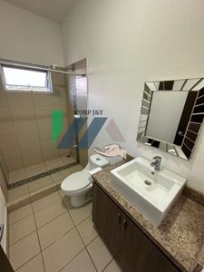  Alquiler de  apartamento en  Mercedes Norte   -  lugar con excelente ubicación