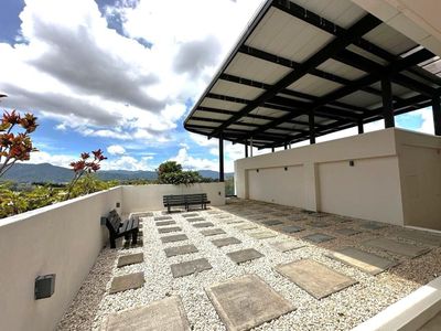 Alquiler de Apartamento en Montes de Oca, San José Foto 2 de 10