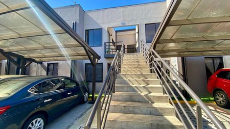 Alquiler de Apartamento en San Francisco de Heredia.