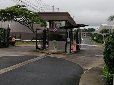 Alquiler de Apartamento en San Francisco de Heredia. RAH 26-512