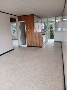  ALQUILER DE APARTAMENTO EN SEGUNDA PLANTA EN ZAPOTE