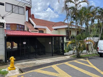 Alquiler de Apartamento en Tirrases de Curridabat. RAH 25-1883